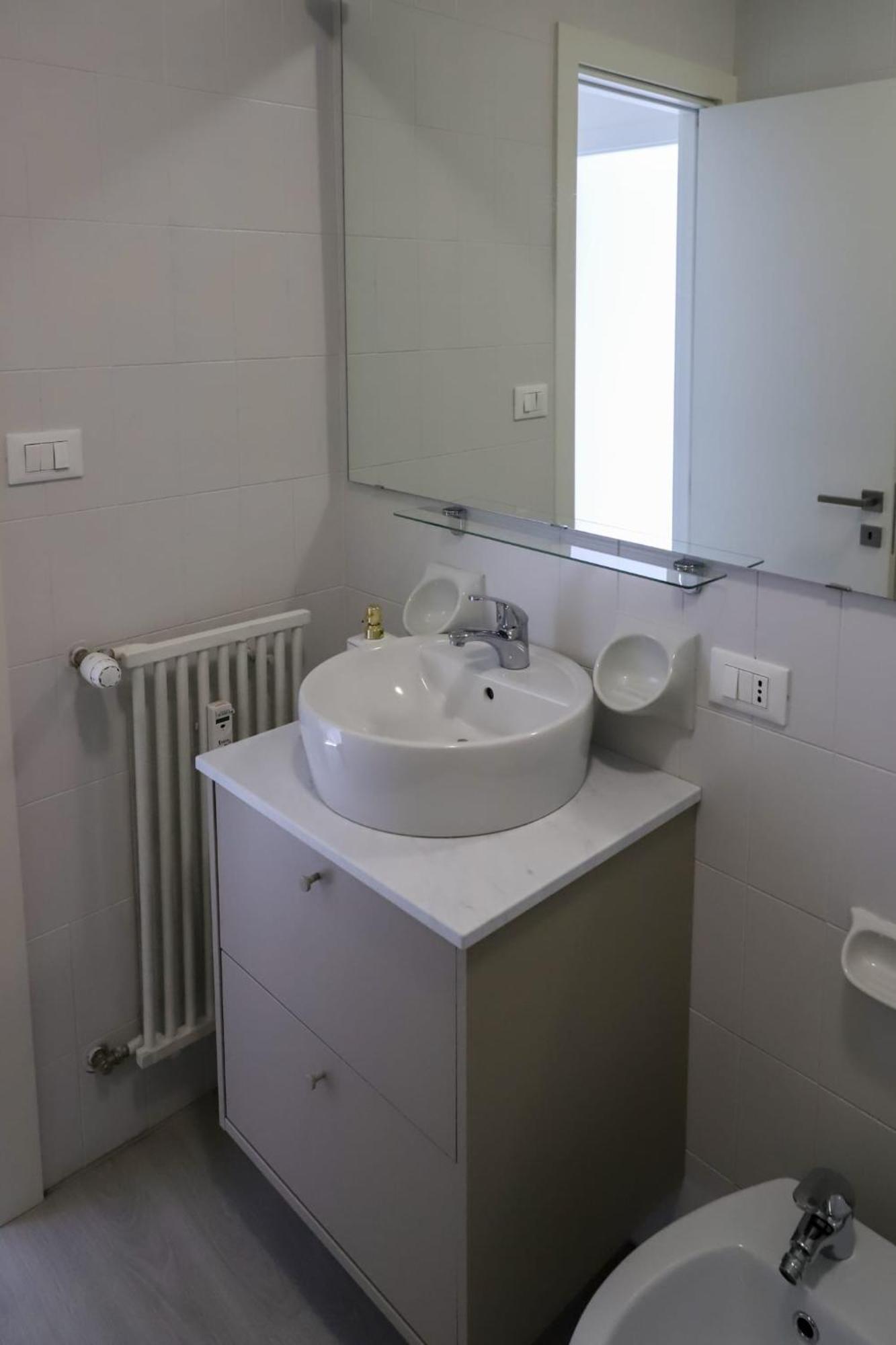 Apartment Bologna City Center Train Station Экстерьер фото